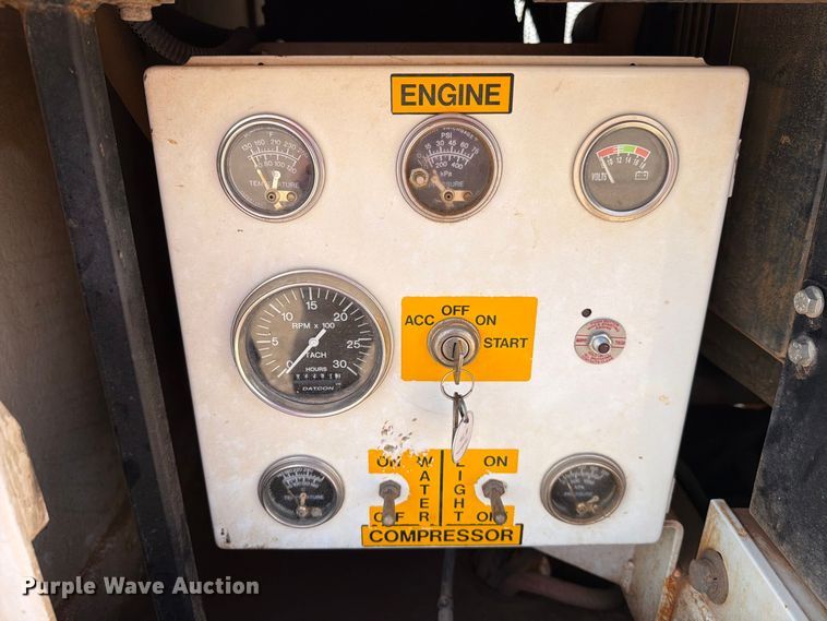 image for item DV8606 2011 Maxey Companies vacuum excavator