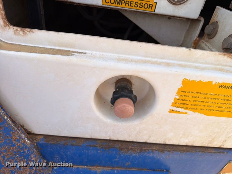 image for item DV8606 2011 Maxey Companies vacuum excavator