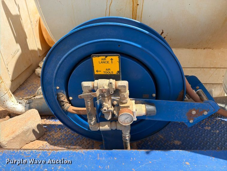 image for item DV8606 2011 Maxey Companies vacuum excavator
