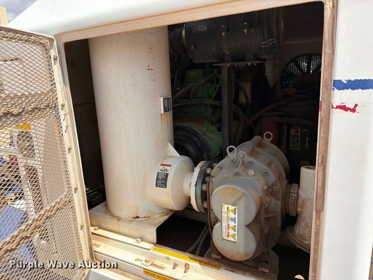 image for item DV8606 2011 Maxey Companies vacuum excavator