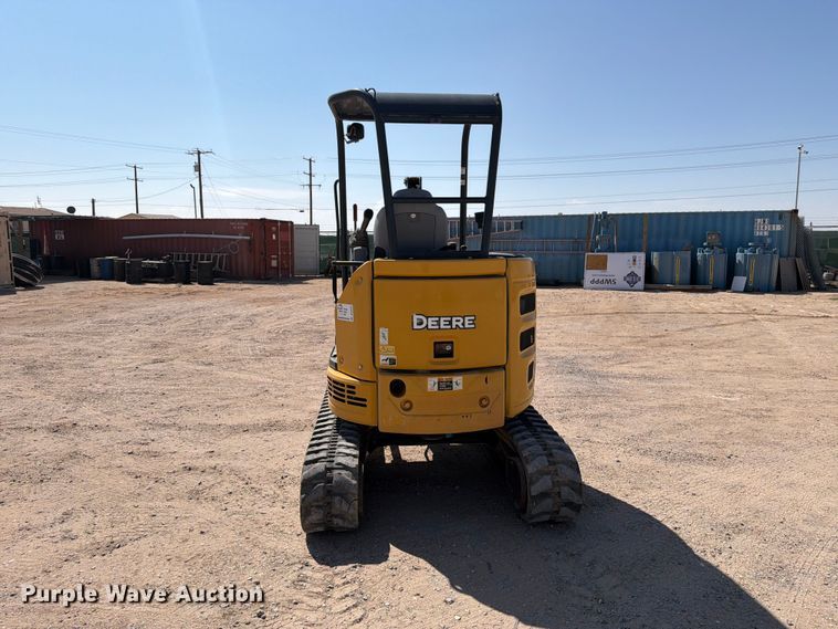 image for item DV8626 2020 John Deere 26G mini excavator