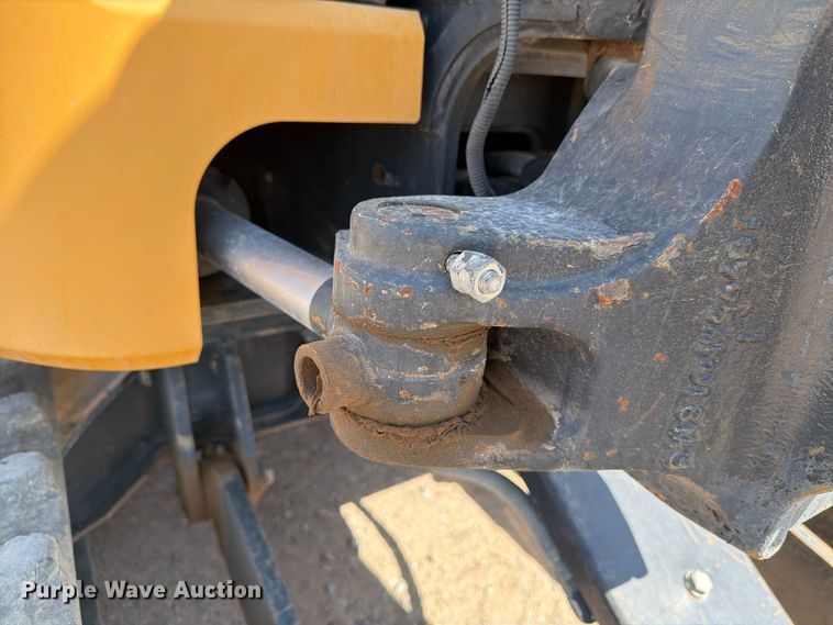 image for item DV8626 2020 John Deere 26G mini excavator