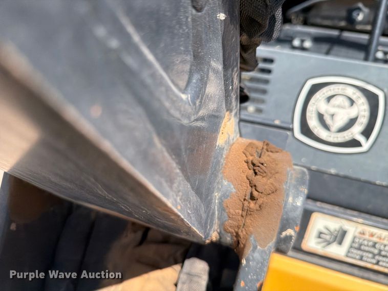 image for item DV8626 2020 John Deere 26G mini excavator