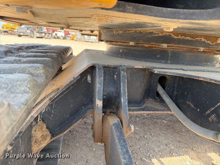 image for item DV8626 2020 John Deere 26G mini excavator
