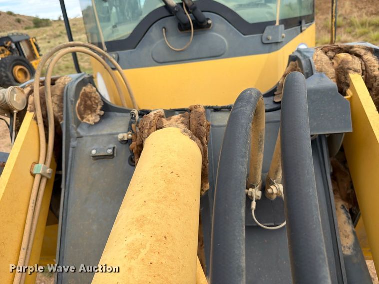 image for item DV8632 2010 Komatsu WA150-6 wheel loader