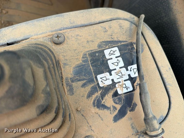 image for item DV8632 2010 Komatsu WA150-6 wheel loader
