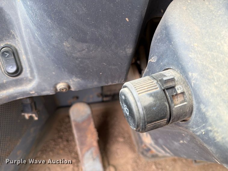 image for item DV8632 2010 Komatsu WA150-6 wheel loader