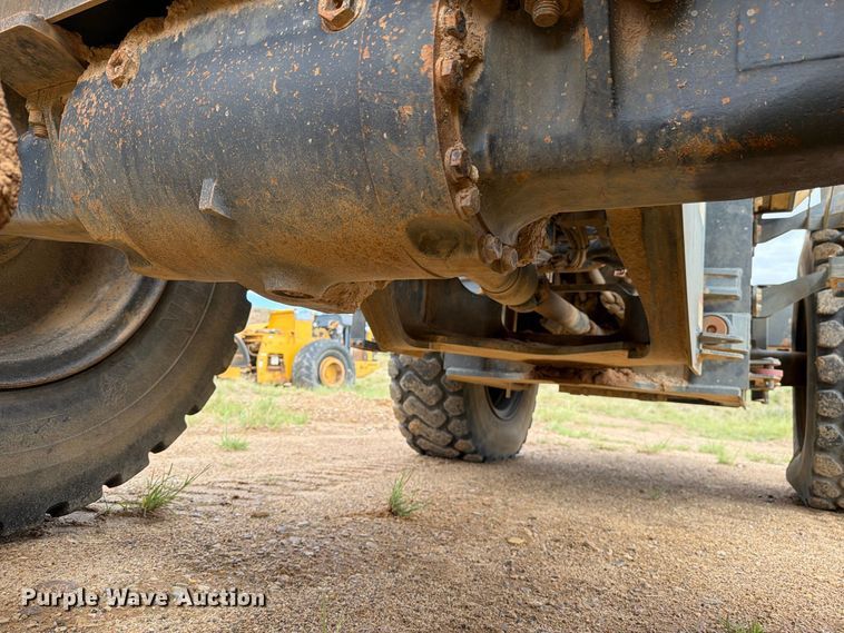 image for item DV8632 2010 Komatsu WA150-6 wheel loader