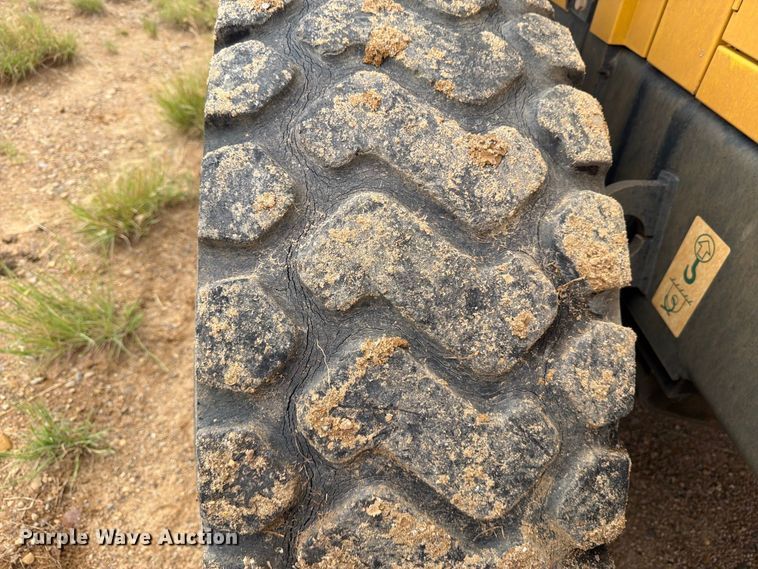 image for item DV8632 2010 Komatsu WA150-6 wheel loader