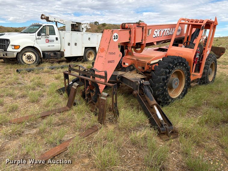 image for item DV8633 2011 JLG 10042 telehandler