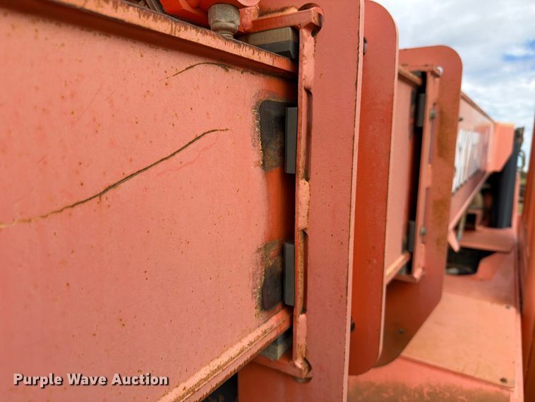 image for item DV8633 2011 JLG 10042 telehandler