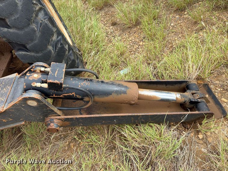 image for item DV8633 2011 JLG 10042 telehandler