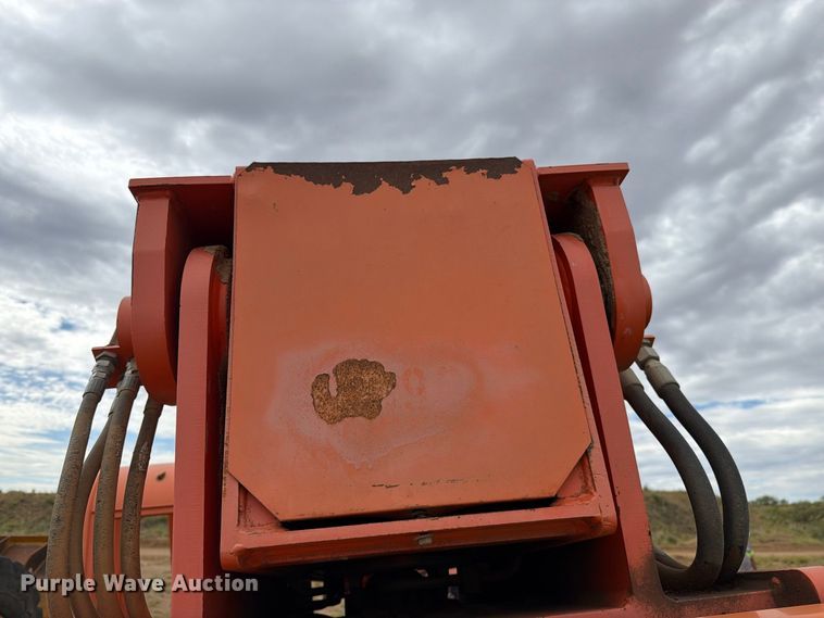 image for item DV8633 2011 JLG 10042 telehandler