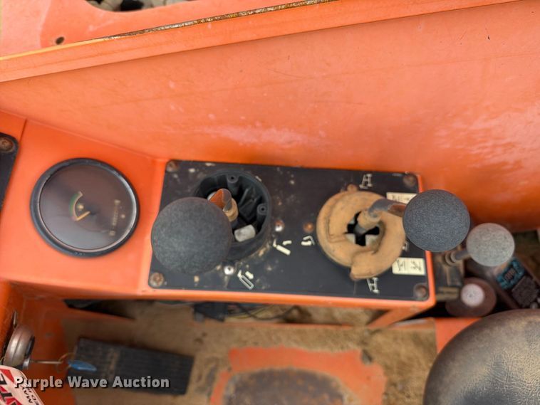 image for item DV8633 2011 JLG 10042 telehandler