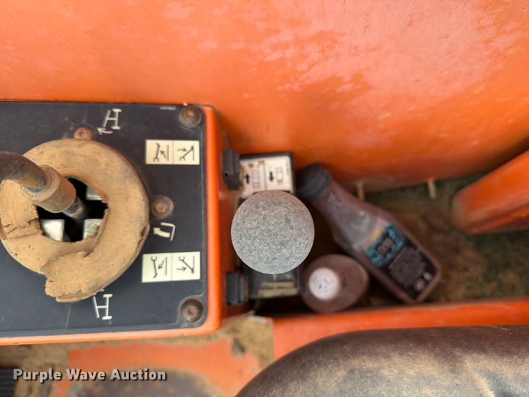 image for item DV8633 2011 JLG 10042 telehandler