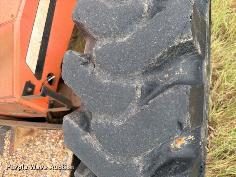image for item DV8633 2011 JLG 10042 telehandler
