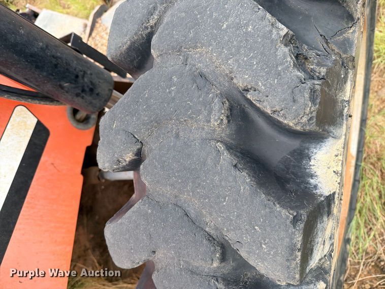 image for item DV8633 2011 JLG 10042 telehandler