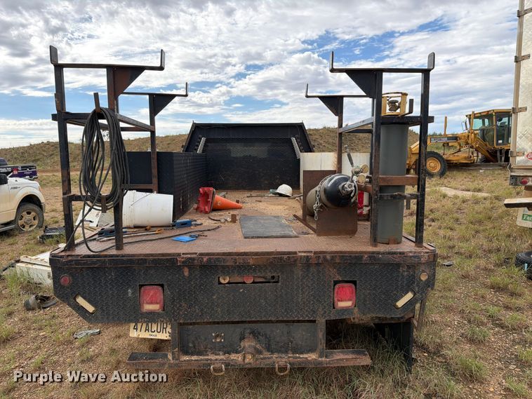 image for item DV8635 2016 RAM 5500 flatbed truck