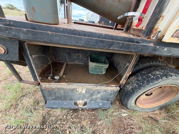 image for item DV8635 2016 RAM 5500 flatbed truck