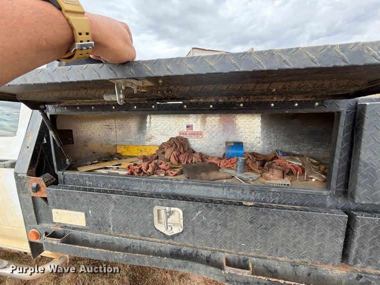 image for item DV8635 2016 RAM 5500 flatbed truck