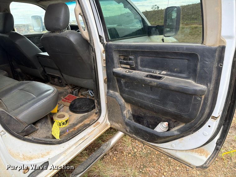image for item DV8635 2016 RAM 5500 flatbed truck