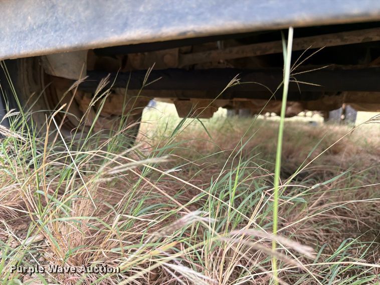 image for item DV8635 2016 RAM 5500 flatbed truck