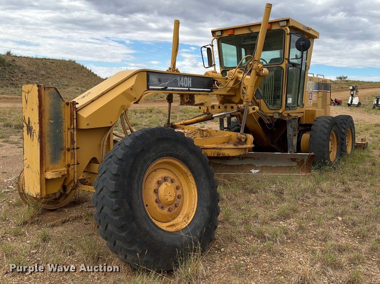 image for item DV8636 1996 Caterpillar 140H motor grader