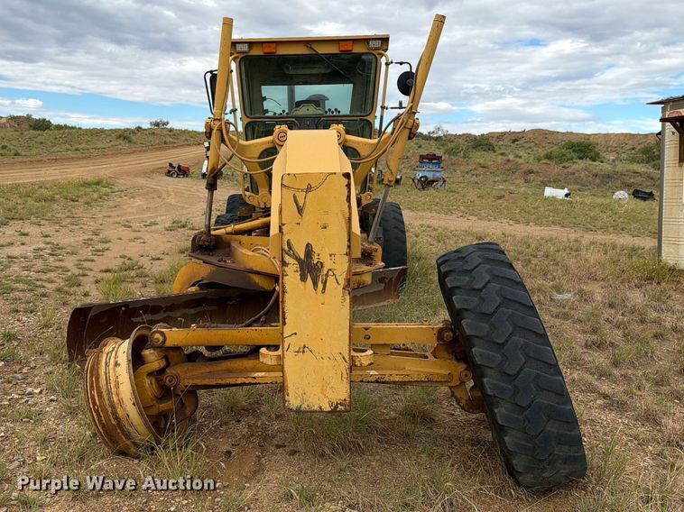 image for item DV8636 1996 Caterpillar 140H motor grader