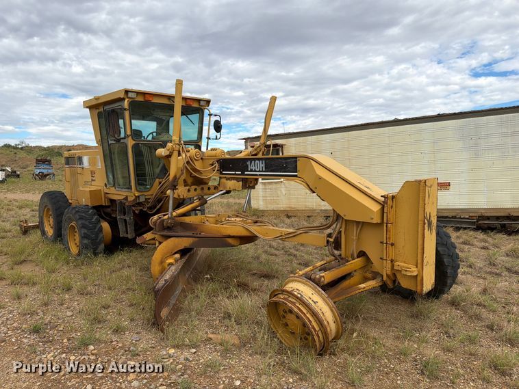 image for item DV8636 1996 Caterpillar 140H motor grader