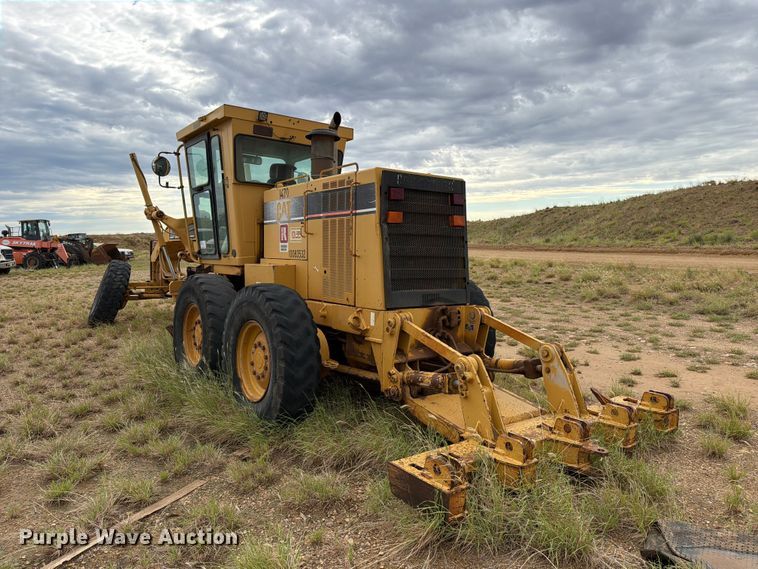image for item DV8636 1996 Caterpillar 140H motor grader