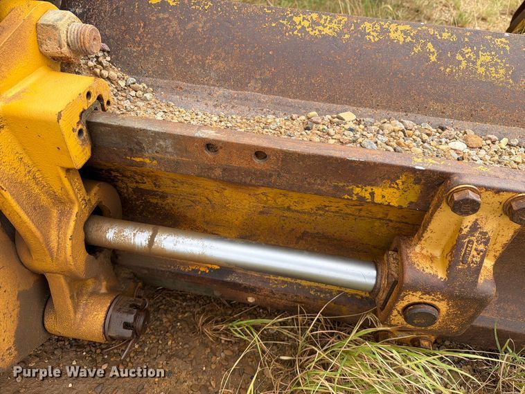 image for item DV8636 1996 Caterpillar 140H motor grader