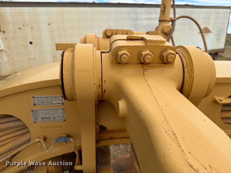 image for item DV8636 1996 Caterpillar 140H motor grader