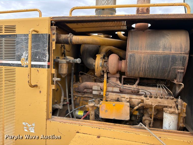 image for item DV8636 1996 Caterpillar 140H motor grader