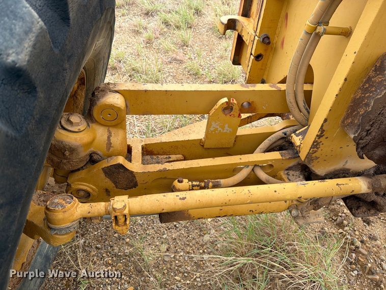 image for item DV8636 1996 Caterpillar 140H motor grader