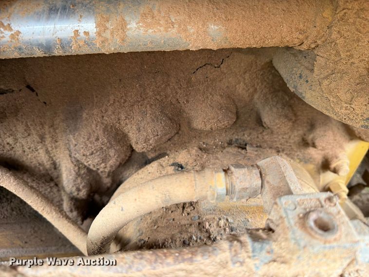 image for item DV8636 1996 Caterpillar 140H motor grader