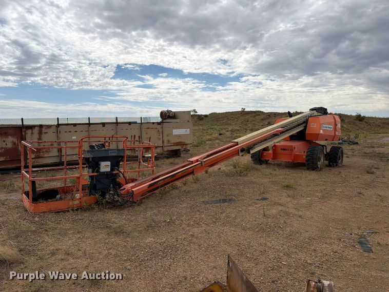 image for item DV8639 2012 JLG 600S boom lift