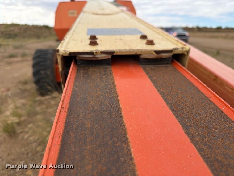 image for item DV8639 2012 JLG 600S boom lift