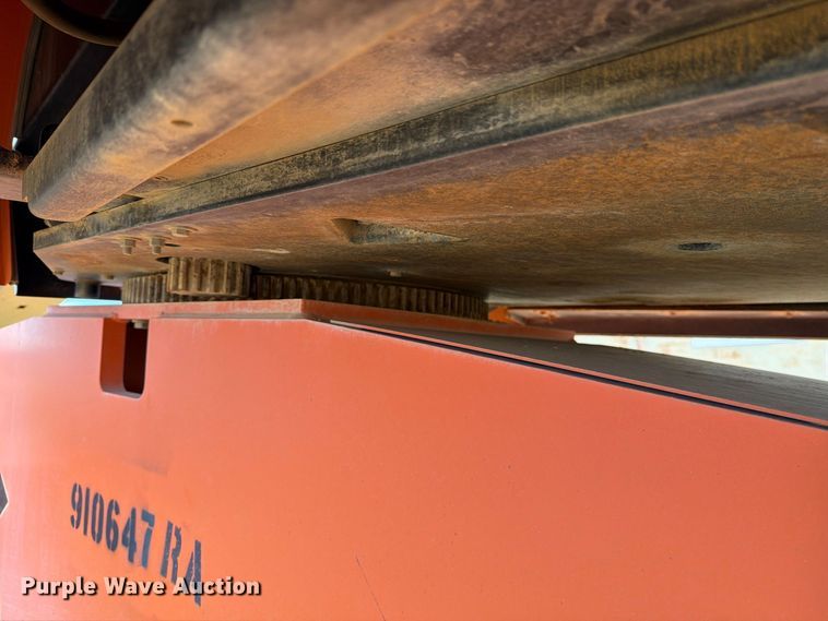 image for item DV8639 2012 JLG 600S boom lift