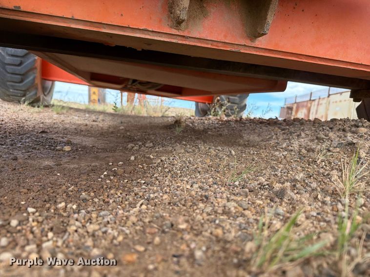 image for item DV8639 2012 JLG 600S boom lift