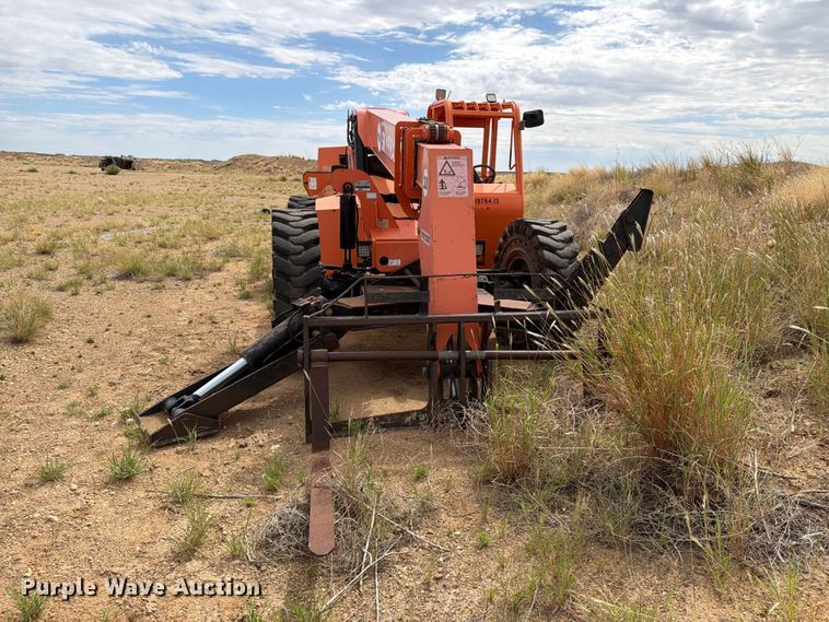 image for item DV8640 2013 JLG 10042 telehandler