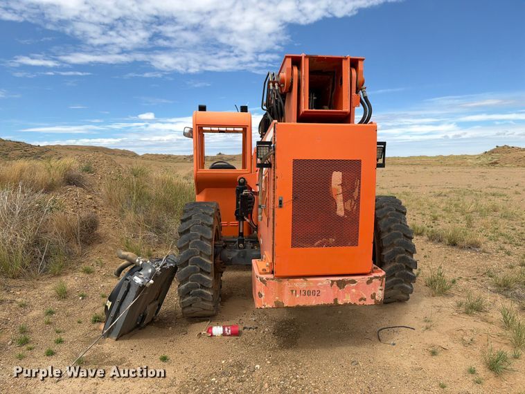 image for item DV8640 2013 JLG 10042 telehandler