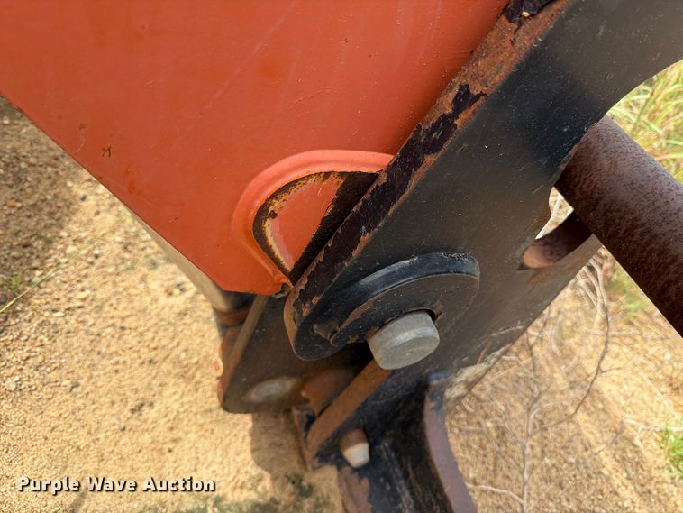 image for item DV8640 2013 JLG 10042 telehandler