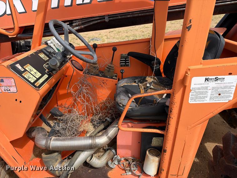 image for item DV8640 2013 JLG 10042 telehandler