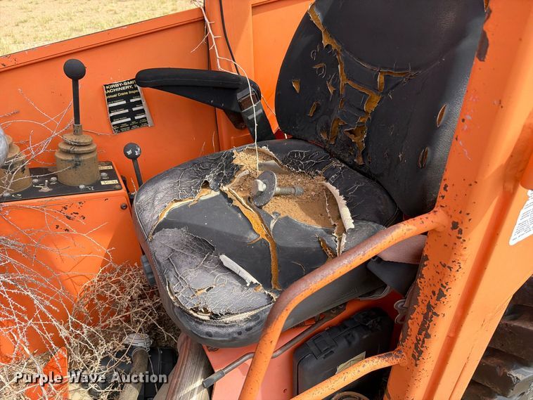 image for item DV8640 2013 JLG 10042 telehandler