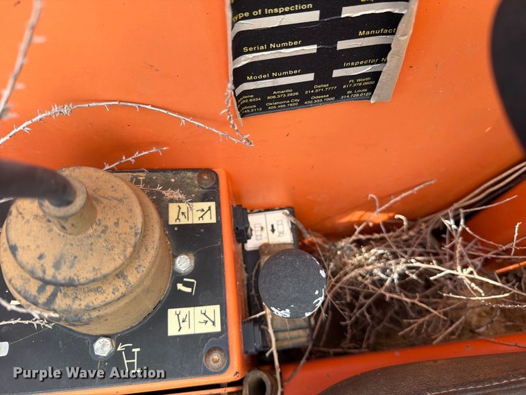 image for item DV8640 2013 JLG 10042 telehandler