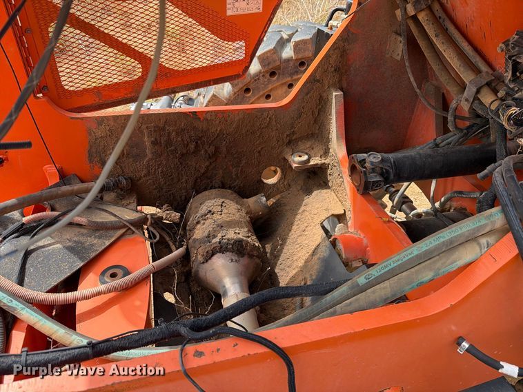 image for item DV8640 2013 JLG 10042 telehandler
