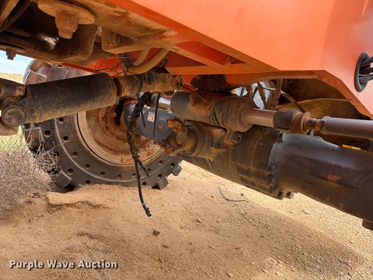 image for item DV8640 2013 JLG 10042 telehandler