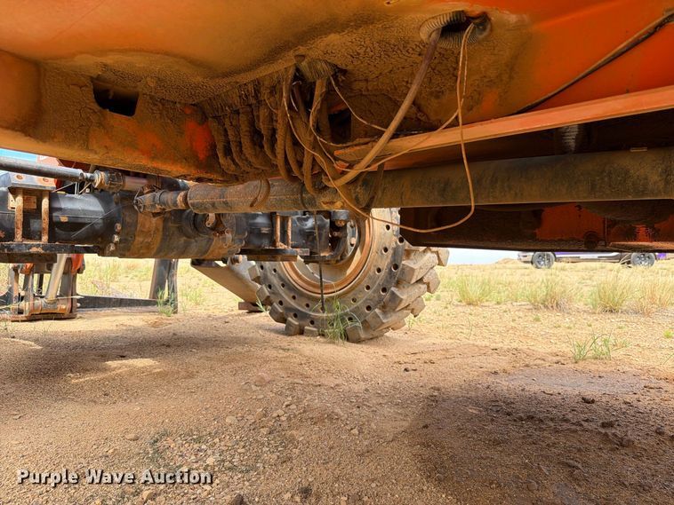 image for item DV8640 2013 JLG 10042 telehandler
