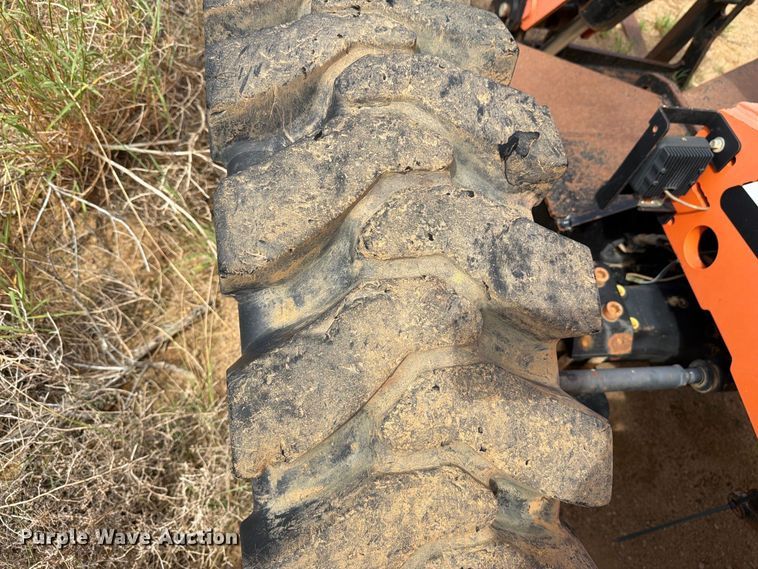 image for item DV8640 2013 JLG 10042 telehandler
