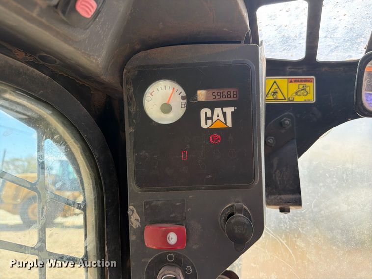 image for item DV8661 2011 Caterpillar 289C tracked skid steer loader